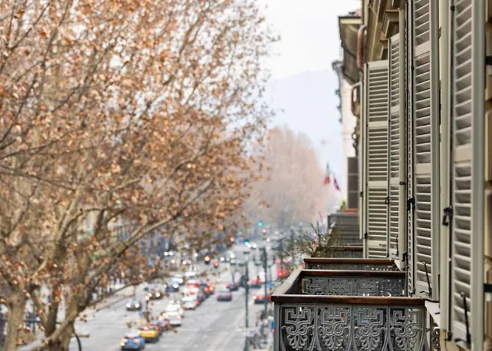 Nobile Residenza Con Affreschi A Porta Nuova 150m Διαμέρισμα Τορίνο