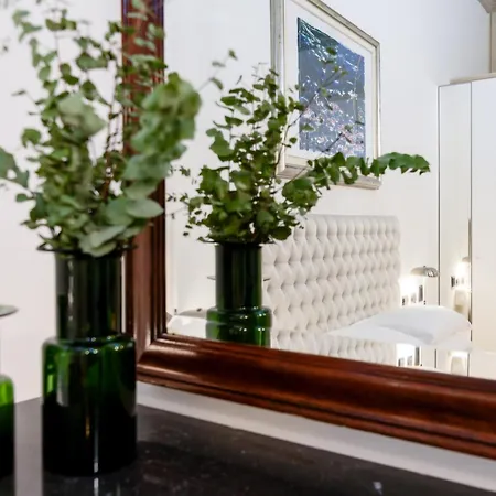 Apartament Nobile Residenza Con Affreschi A Porta Nuova 150m Turyn