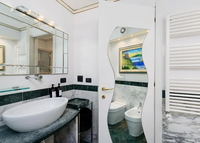 Apartament Nobile Residenza Con Affreschi A Porta Nuova 150m *