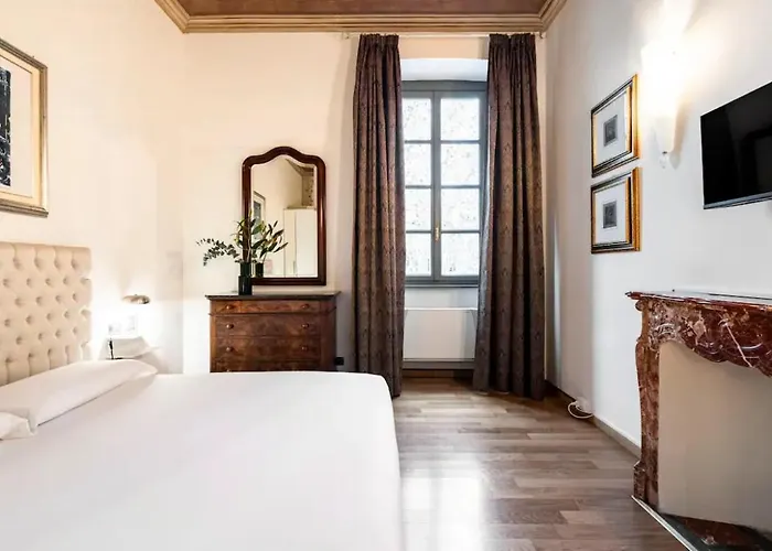 Apartament Nobile Residenza Con Affreschi A Porta Nuova 150m Turyn